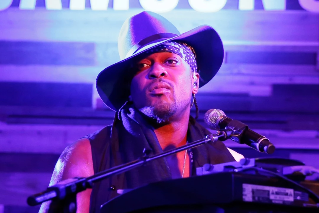 Hip-Hop Reacts to D’Angelo’s Death After a Reported Battle With Pancreatic Cancer